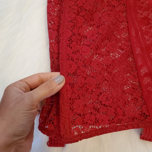 One Day Only Sale! NWT VS red lace garter slip lingerie - Picture 10 of 16